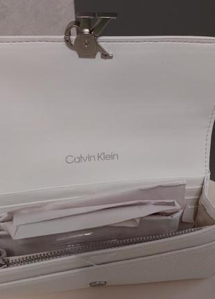 Кошелек calvin klein молочного цвета оригинал5 фото