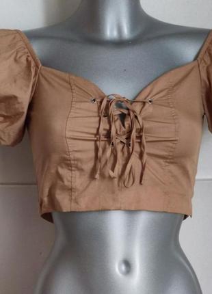 Короткий топ h&m с открытыми плечами