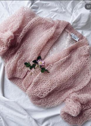 Светрик ручної вʼязки