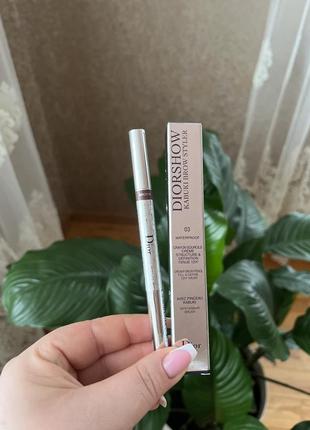 Кремовий олівець для брів dior diorshow kabuki brow styler