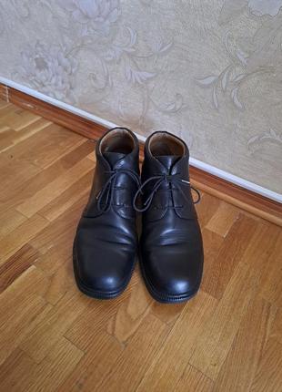 Фирменные мужские ботинки туфли clarks натуральная кожа2 фото