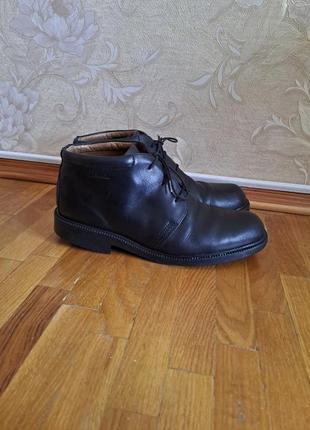Фирменные мужские ботинки туфли clarks натуральная кожа3 фото