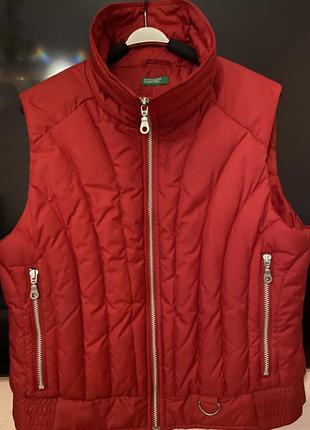 Жилет пуховий united colors of benetton