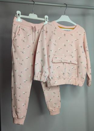 Крутой костюмчик🌼