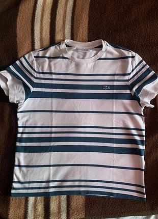 Lacoste футболка размер с, состояние идеально