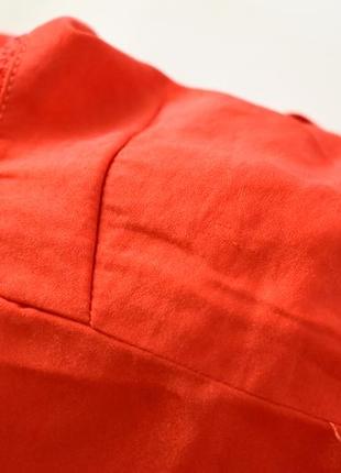 Красная блуза в бельевом стиле с кружевом3 фото