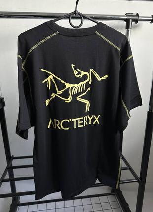 Футболка arcteryx