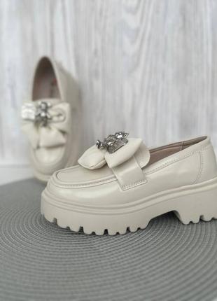 Классные туфли лоферы для девушек р.33-384 фото
