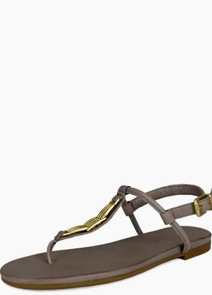 Босоніжки в'єтнамки