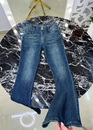 Брендові джинси кльош в стилі miu miu5 фото