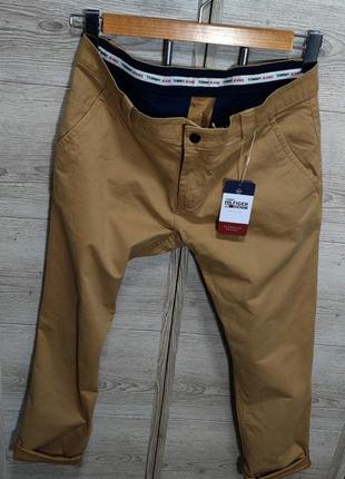Чоловічі елегантні бавовняні штани чиноси tommy hilfiger у кольорі кемель розмір 34/304 фото