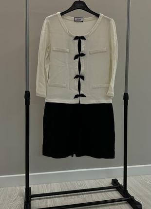 Платье moschino