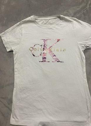 Футболка calvin klein