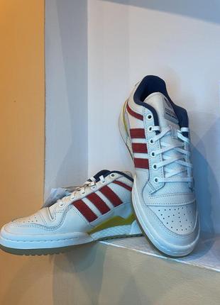 Оригинальные кроссовки adidas3 фото