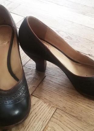 Туфлі шкіряні clarks2 фото