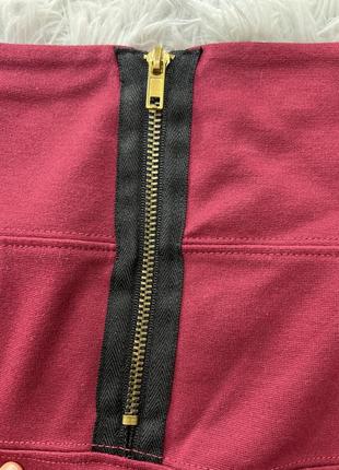 Трикотажная юбка бордового цвета4 фото