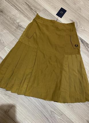Fred perry женская нейлоновая юбка 12/m1 фото