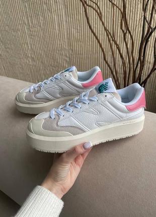 Прекрасные женские кроссовки new balance ct-302 white pink premium белые с розовым задником2 фото