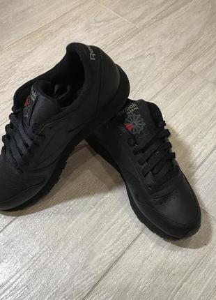 Фирменные мужские кроссовки brand new with original box Reebok Energylux 2.0 Q46569 Ftwwht Conavy Vecred
