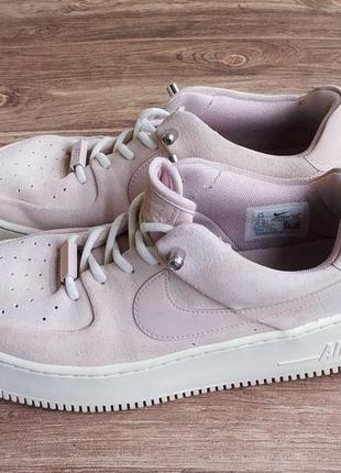 Кроссовки nike air force 1 sage. размер 41.