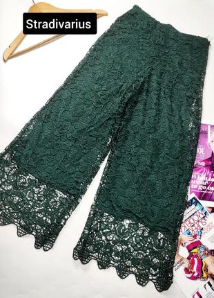Кюлоты женские кружевные брюки клеш зеленого цвета с высокой посадкой от бренда stradivarius 381 фото
