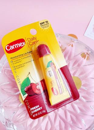 Бальзам для губ в тюбику "вишня" carmex lip balm