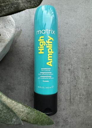 Matrix total results high amplify conditioner, кондиціонер для надання обʼєму волоссю, 300 мл