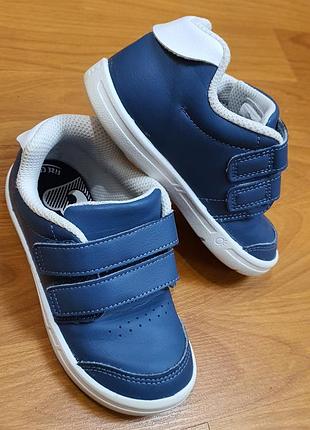 Кросівки decathlon 26р.16,2см
