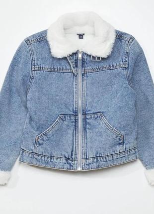 Джинсовая утепленная куртка kiabi португалия р. 4 и 5 лет