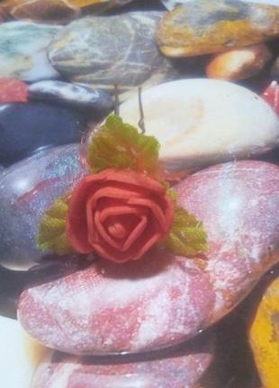 Роза на шпильке из фоамирана, красная1 фото