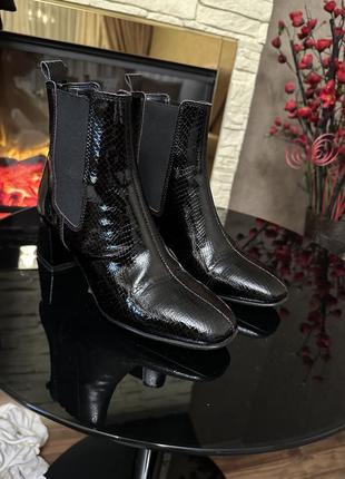 Ботільони 2