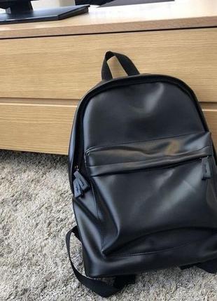 Крутой очень качественный рюкзак из экокожи2 фото