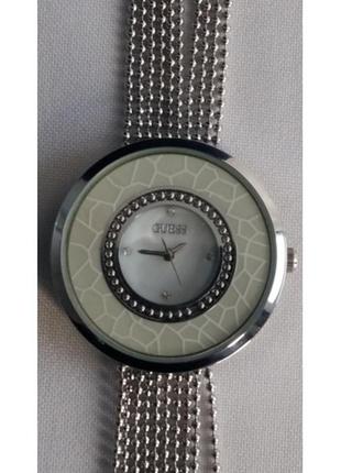 Часы женские guess