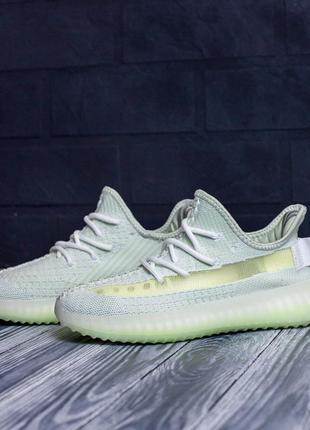 Розпродаж! adidas yeezy boost 350 світло- зелені кросівки кеди жіночі літні весняні демісезонні демісезон низькі текстильні сітка відмінна якість6 фото