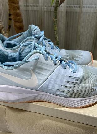 Кросівки nike розмір37,5 стелька23,5см