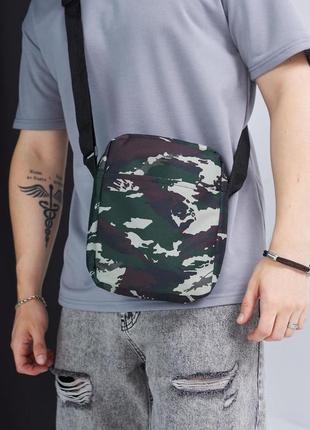 Месенджер камуфляж без лого сумка брендова барсетка чорна на плече лого мікс ферарі