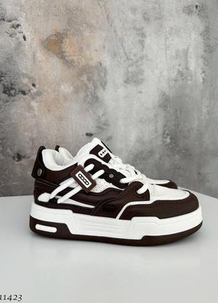 Стильные и удобные кроссовки 
☑ цвет: коричневый+белый, экокожа/текстиль3 фото
