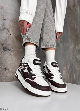 Стильные и удобные кроссовки 
☑ цвет: коричневый+белый, экокожа/текстиль8 фото