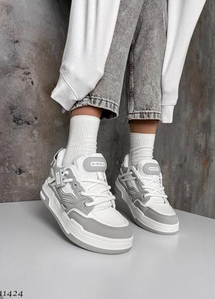 Стильні та зручні кросівки
☑ колір: сірий+білий, екошкіра/текстиль5 фото