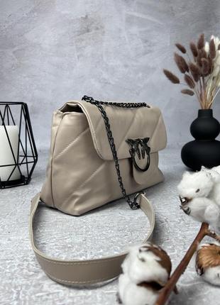 Сумка кожаная женская pinko бежевая женская сумочка на цепочке в подарочной упаковке5 фото