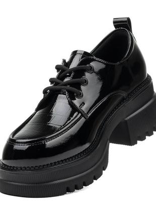 Туфли женские черные лакированные 2295т