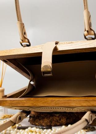 Авторская кожаная сумка ручной работы с тиснением бежевая | деловая кожаная сумка женская, саквояж5 фото