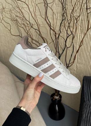 Шикарные женские кроссовки adidas campus 00s white brown premium светло-бежевые с коричневым