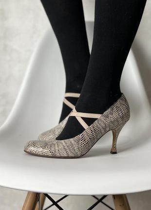 Кожаные туфли joseph на каблуке kitten heels натуральная кожа под ящерицу ручная работа премиум люкс бренд размер 39