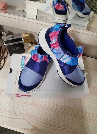 Невагомі кросівки, кеди снікерси skechers shine status