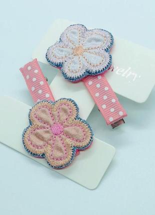 Шпилька для волосся з квіточками та вишивкою шпилька для дівчинки, квіточка дитяча шпилька2 фото