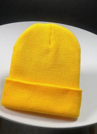 Шапка універсального розміру — one size жовта