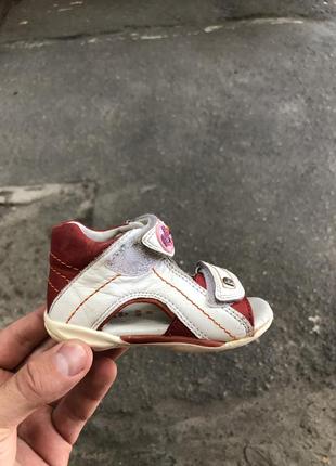 Босоножки сандали elefant 20 размер,