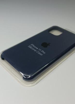 Чехол силиконовый silicone case для iphone 11 pro с матовой поверхностю микрофибра внутри темно-синий цвет2 фото