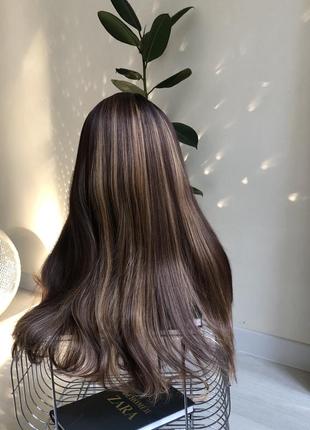 Парик kitto hair с мини-имитацией каштановый со светлыми прядками 60 см (8239)5 фото